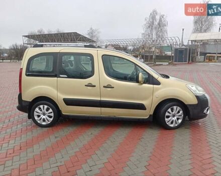 Желтый Ситроен Берлинго, объемом двигателя 1.6 л и пробегом 300 тыс. км за 6500 $, фото 5 на Automoto.ua