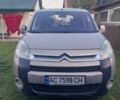 Жовтий Сітроен Берлінго, об'ємом двигуна 1.6 л та пробігом 227 тис. км за 6400 $, фото 1 на Automoto.ua