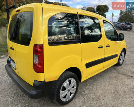 Жовтий Сітроен Берлінго, об'ємом двигуна 1.6 л та пробігом 241 тис. км за 5600 $, фото 16 на Automoto.ua