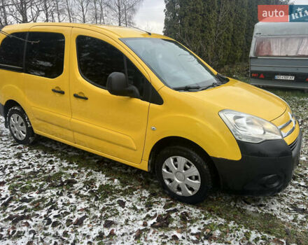 Желтый Ситроен Берлинго, объемом двигателя 1.56 л и пробегом 210 тыс. км за 7500 $, фото 7 на Automoto.ua