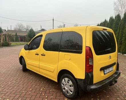 Желтый Ситроен Берлинго, объемом двигателя 1.6 л и пробегом 209 тыс. км за 5600 $, фото 4 на Automoto.ua