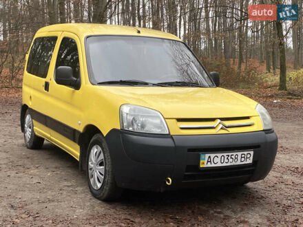 Желтый Ситроен Берлинго, объемом двигателя 1.87 л и пробегом 598 тыс. км за 2999 $, фото 1 на Automoto.ua