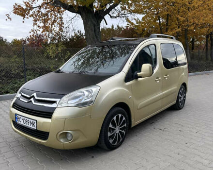 Желтый Ситроен Берлинго, объемом двигателя 1.6 л и пробегом 201 тыс. км за 5550 $, фото 1 на Automoto.ua