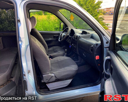 Серый Ситроен Берлинго, объемом двигателя 1.6 л и пробегом 357 тыс. км за 3700 $, фото 9 на Automoto.ua