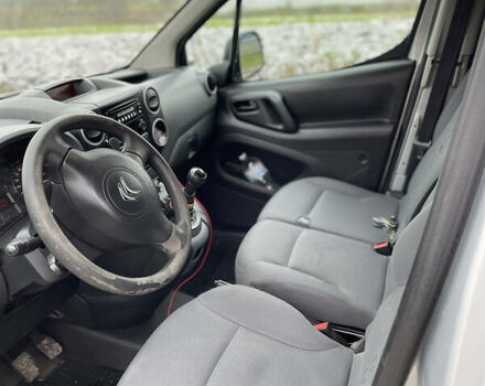 Серый Ситроен Берлинго, объемом двигателя 1.6 л и пробегом 353 тыс. км за 4200 $, фото 13 на Automoto.ua