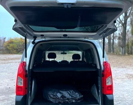 Серый Ситроен Берлинго, объемом двигателя 1.6 л и пробегом 213 тыс. км за 6700 $, фото 10 на Automoto.ua