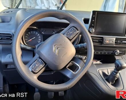 Сірий Сітроен Берлінго, об'ємом двигуна 1.5 л та пробігом 40 тис. км за 20000 $, фото 11 на Automoto.ua