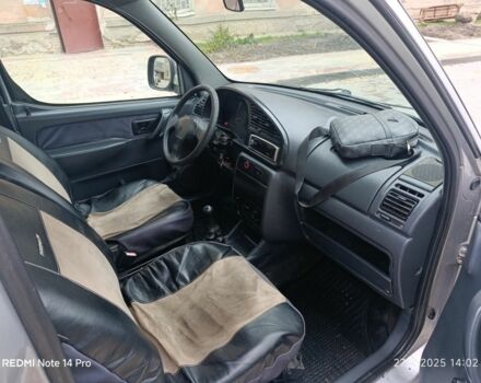 Сірий Сітроен Берлінго, об'ємом двигуна 0 л та пробігом 300 тис. км за 1650 $, фото 7 на Automoto.ua