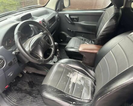 Серый Ситроен Берлинго, объемом двигателя 1.9 л и пробегом 390 тыс. км за 1900 $, фото 6 на Automoto.ua