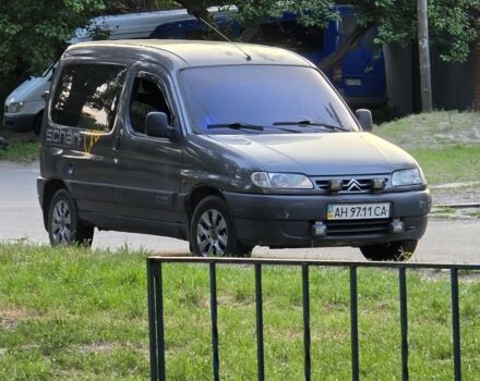 Серый Ситроен Берлинго, объемом двигателя 1.9 л и пробегом 249 тыс. км за 3000 $, фото 1 на Automoto.ua
