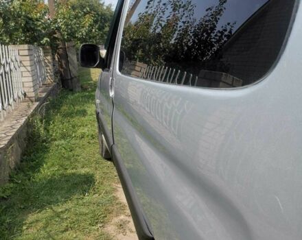 Серый Ситроен Берлинго, объемом двигателя 2 л и пробегом 333 тыс. км за 3000 $, фото 3 на Automoto.ua