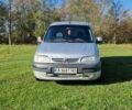 Серый Ситроен Берлинго, объемом двигателя 1.6 л и пробегом 450 тыс. км за 2000 $, фото 1 на Automoto.ua