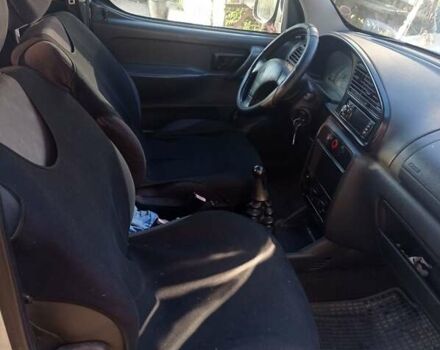 Серый Ситроен Берлинго, объемом двигателя 1.87 л и пробегом 300 тыс. км за 1900 $, фото 3 на Automoto.ua