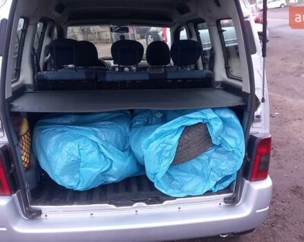 Серый Ситроен Берлинго, объемом двигателя 1.59 л и пробегом 220 тыс. км за 4600 $, фото 12 на Automoto.ua