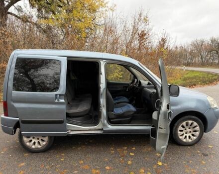 Сірий Сітроен Берлінго, об'ємом двигуна 1.9 л та пробігом 245 тис. км за 3350 $, фото 11 на Automoto.ua
