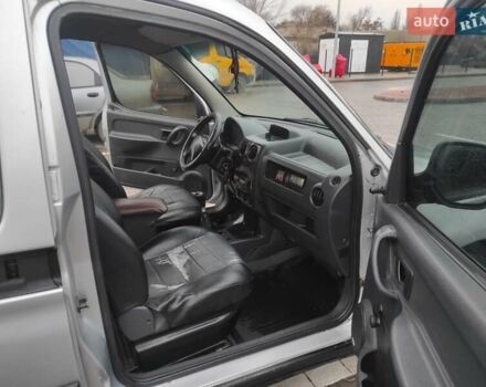 Сірий Сітроен Берлінго, об'ємом двигуна 1.9 л та пробігом 300 тис. км за 2399 $, фото 11 на Automoto.ua