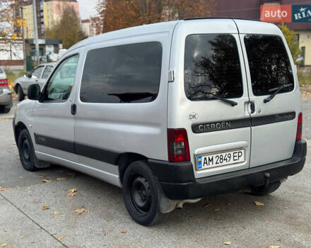 Сітроен Берлінго 2004 у Житомирі на Automoto.ua Сірий Сітроен Берлінго, об'ємом двигуна 1.4 л та пробігом 250 тис. км за 2900 $, фото 8 на Automoto.ua