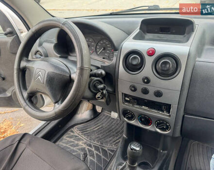 Сітроен Берлінго 2004 у Житомирі на Automoto.ua Сірий Сітроен Берлінго, об'ємом двигуна 1.4 л та пробігом 250 тис. км за 2900 $, фото 12 на Automoto.ua