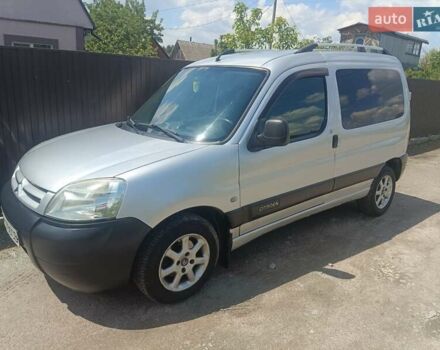 Серый Ситроен Берлинго, объемом двигателя 2 л и пробегом 208 тыс. км за 4100 $, фото 5 на Automoto.ua