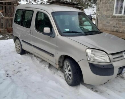 Серый Ситроен Берлинго, объемом двигателя 1.9 л и пробегом 290 тыс. км за 1850 $, фото 2 на Automoto.ua