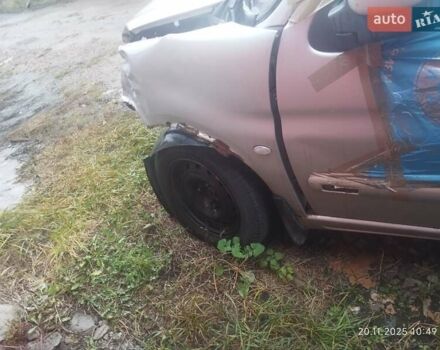 Серый Ситроен Берлинго, объемом двигателя 2 л и пробегом 100 тыс. км за 1000 $, фото 1 на Automoto.ua