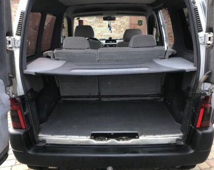 Ситроен Берлинго 2005 в Луцке на Automoto.ua Серый Ситроен Берлинго, объемом двигателя 2 л и пробегом 3 тыс. км за 4192 $, фото 2 на Automoto.ua