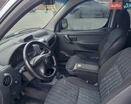 Серый Ситроен Берлинго, объемом двигателя 1.87 л и пробегом 277 тыс. км за 4300 $, фото 4 на Automoto.ua