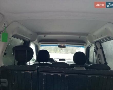 Серый Ситроен Берлинго, объемом двигателя 1.87 л и пробегом 277 тыс. км за 4300 $, фото 8 на Automoto.ua