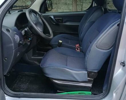 Серый Ситроен Берлинго, объемом двигателя 1.36 л и пробегом 238 тыс. км за 3600 $, фото 7 на Automoto.ua