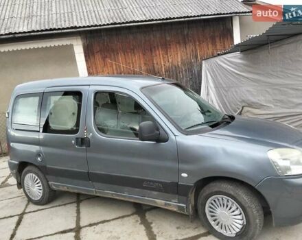Серый Ситроен Берлинго, объемом двигателя 2 л и пробегом 290 тыс. км за 3300 $, фото 1 на Automoto.ua