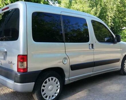 Серый Ситроен Берлинго, объемом двигателя 1.6 л и пробегом 480 тыс. км за 3500 $, фото 2 на Automoto.ua