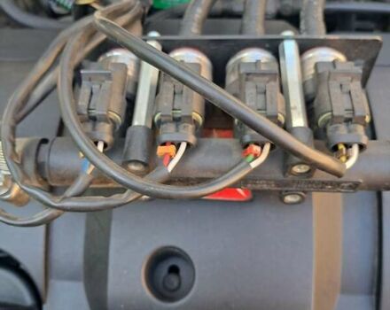 Серый Ситроен Берлинго, объемом двигателя 1.59 л и пробегом 206 тыс. км за 4900 $, фото 12 на Automoto.ua