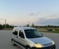 Сірий Сітроен Берлінго, об'ємом двигуна 2 л та пробігом 226 тис. км за 3444 $, фото 3 на Automoto.ua