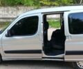 Серый Ситроен Берлинго, объемом двигателя 1.6 л и пробегом 480 тыс. км за 3500 $, фото 3 на Automoto.ua