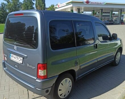 Сірий Сітроен Берлінго, об'ємом двигуна 1.4 л та пробігом 209 тис. км за 4300 $, фото 1 на Automoto.ua