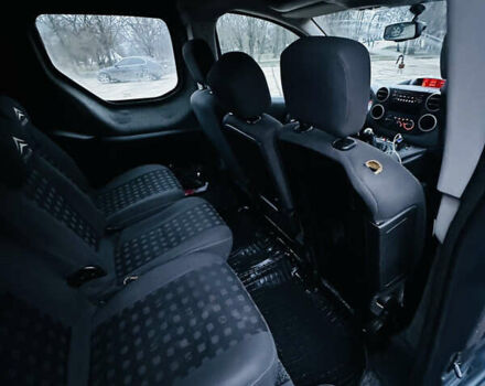 Серый Ситроен Берлинго, объемом двигателя 1.56 л и пробегом 350 тыс. км за 4500 $, фото 11 на Automoto.ua