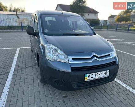 Сітроен Берлінго 2008 у Нововолинськ на Automoto.ua Сірий Сітроен Берлінго, об'ємом двигуна 1.6 л та пробігом 191 тис. км за 5900 $, фото 5 на Automoto.ua