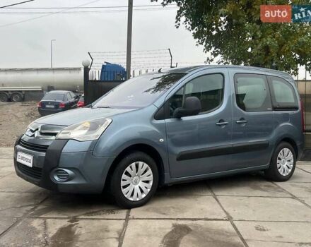 Серый Ситроен Берлинго, объемом двигателя 1.56 л и пробегом 299 тыс. км за 6490 $, фото 2 на Automoto.ua