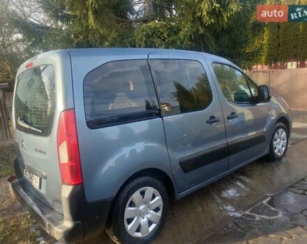 Серый Ситроен Берлинго, объемом двигателя 1.59 л и пробегом 210 тыс. км за 3950 $, фото 1 на Automoto.ua