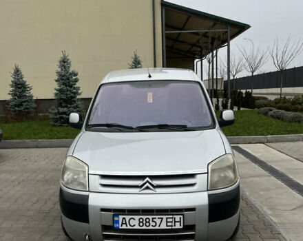 Серый Ситроен Берлинго, объемом двигателя 1.59 л и пробегом 242 тыс. км за 3000 $, фото 2 на Automoto.ua
