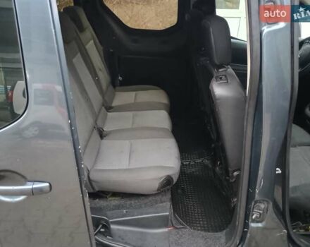 Серый Ситроен Берлинго, объемом двигателя 1.56 л и пробегом 380 тыс. км за 4999 $, фото 2 на Automoto.ua