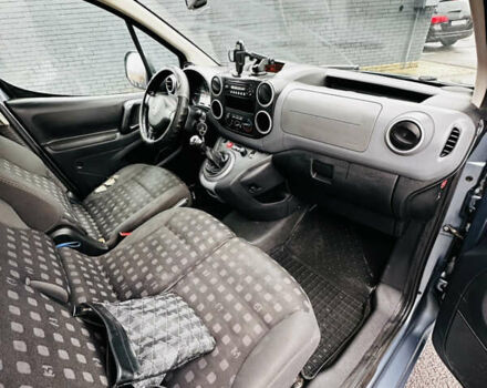 Сірий Сітроен Берлінго, об'ємом двигуна 1.6 л та пробігом 349 тис. км за 4499 $, фото 12 на Automoto.ua