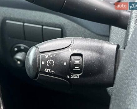 Серый Ситроен Берлинго, объемом двигателя 1.56 л и пробегом 299 тыс. км за 6490 $, фото 17 на Automoto.ua