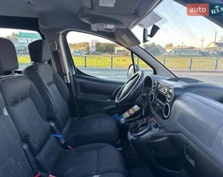 Сітроен Берлінго 2008 у Нововолинськ на Automoto.ua Сірий Сітроен Берлінго, об'ємом двигуна 1.6 л та пробігом 191 тис. км за 5900 $, фото 23 на Automoto.ua