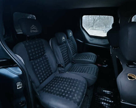 Серый Ситроен Берлинго, объемом двигателя 1.56 л и пробегом 350 тыс. км за 4500 $, фото 12 на Automoto.ua