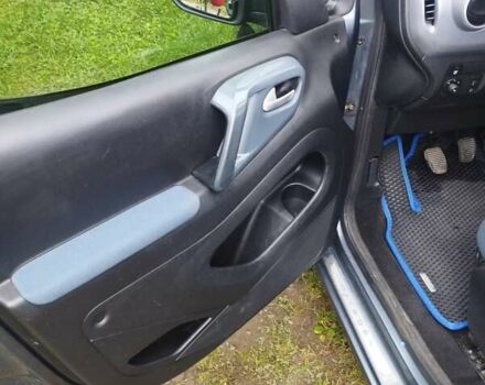 Ситроен Берлинго 2009 в Стрые на Automoto.ua Серый Ситроен Берлинго, объемом двигателя 1.6 л и пробегом 235 тыс. км за 6000 $, фото 17 на Automoto.ua