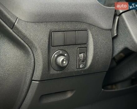 Серый Ситроен Берлинго, объемом двигателя 1.6 л и пробегом 251 тыс. км за 7499 $, фото 43 на Automoto.ua