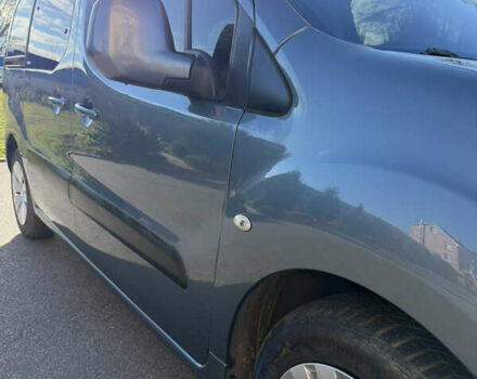 Серый Ситроен Берлинго, объемом двигателя 1.6 л и пробегом 182 тыс. км за 7000 $, фото 9 на Automoto.ua