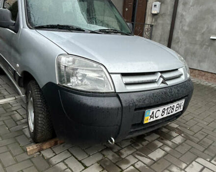 Сірий Сітроен Берлінго, об'ємом двигуна 1.6 л та пробігом 179 тис. км за 2000 $, фото 7 на Automoto.ua