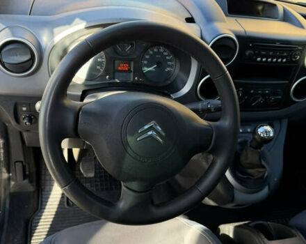 Серый Ситроен Берлинго, объемом двигателя 1.6 л и пробегом 182 тыс. км за 7000 $, фото 18 на Automoto.ua